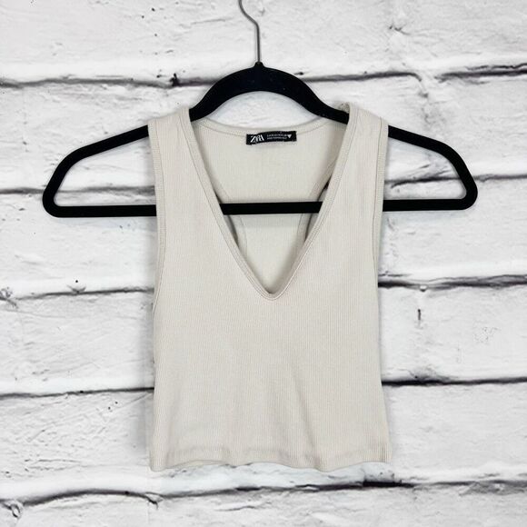Zara Women's Beige V-Neck Ribbed Knit Crop Tank Top Size M - Picture 1 of 5